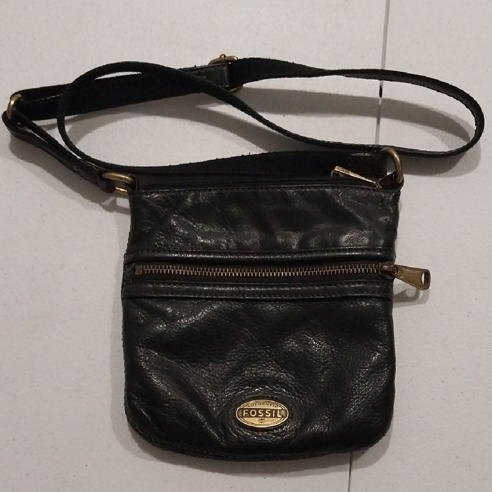 Fossil Black Leather Crossbody Purse Euc